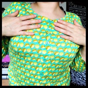 ADORABLE Vintage Pear Cardigan